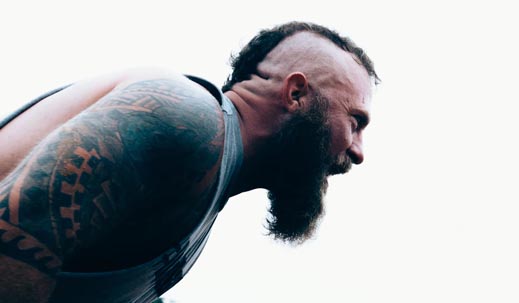 タトゥーを消すのは痛いだけじゃない